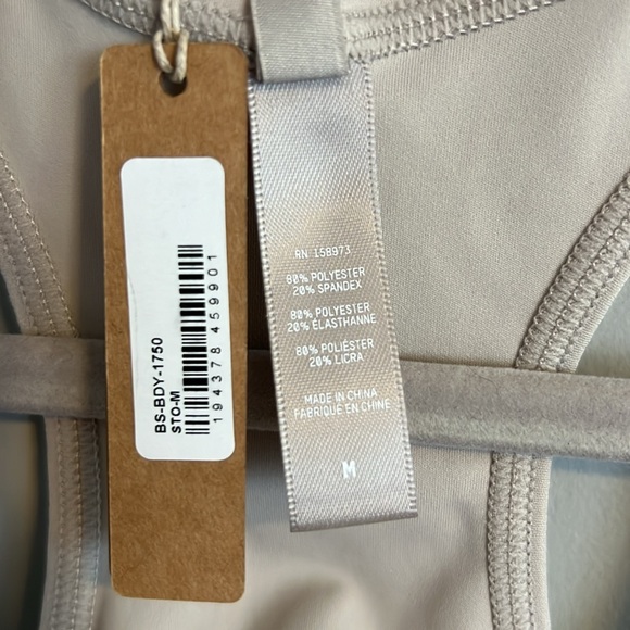 Skims Utility Sport Bodysuit (M) Stone - Picture 3 of 5